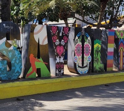 sayulita sign