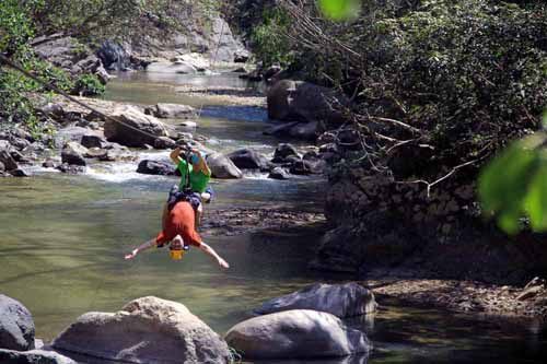 canopy rivier zip line