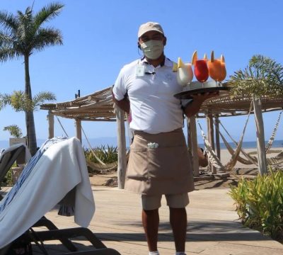 waiter on resort