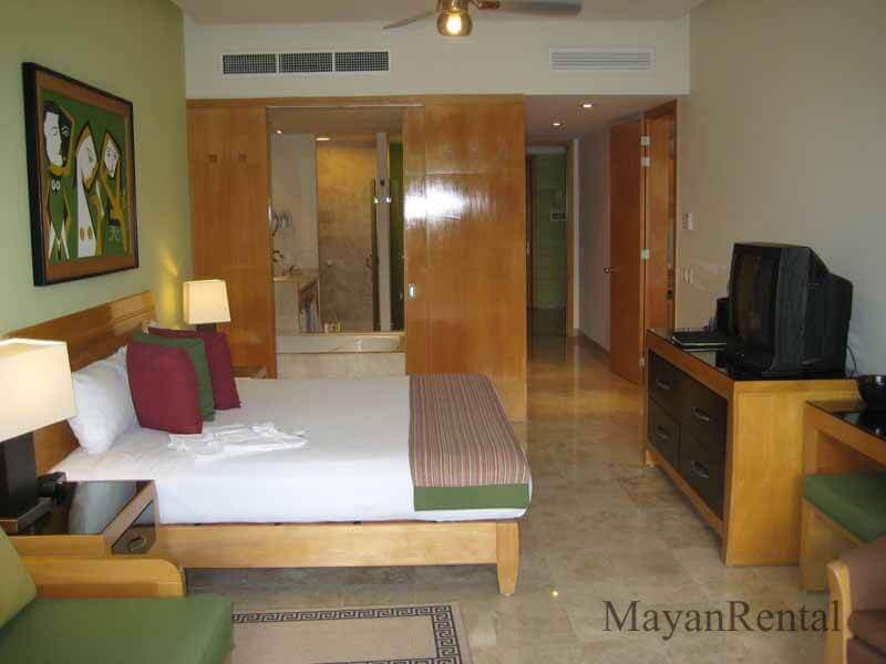 Mayan Palace Mazatlan Accommodations