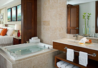 Grand Bliss Bathroom
