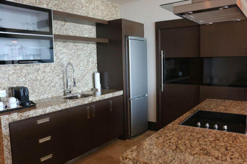 luxxe kitchen